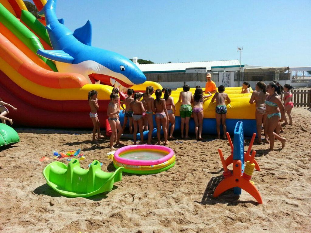Miniclub a la platja de l'