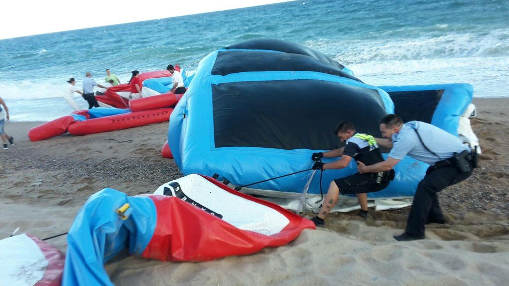 Col·locaran un nou parc inflable aquàtic a l'
