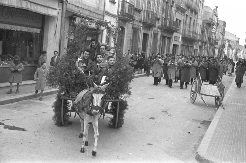 L'Arxiu Municipal facilita l'accés a 20.000 fotografies històriques a través d'Internet 