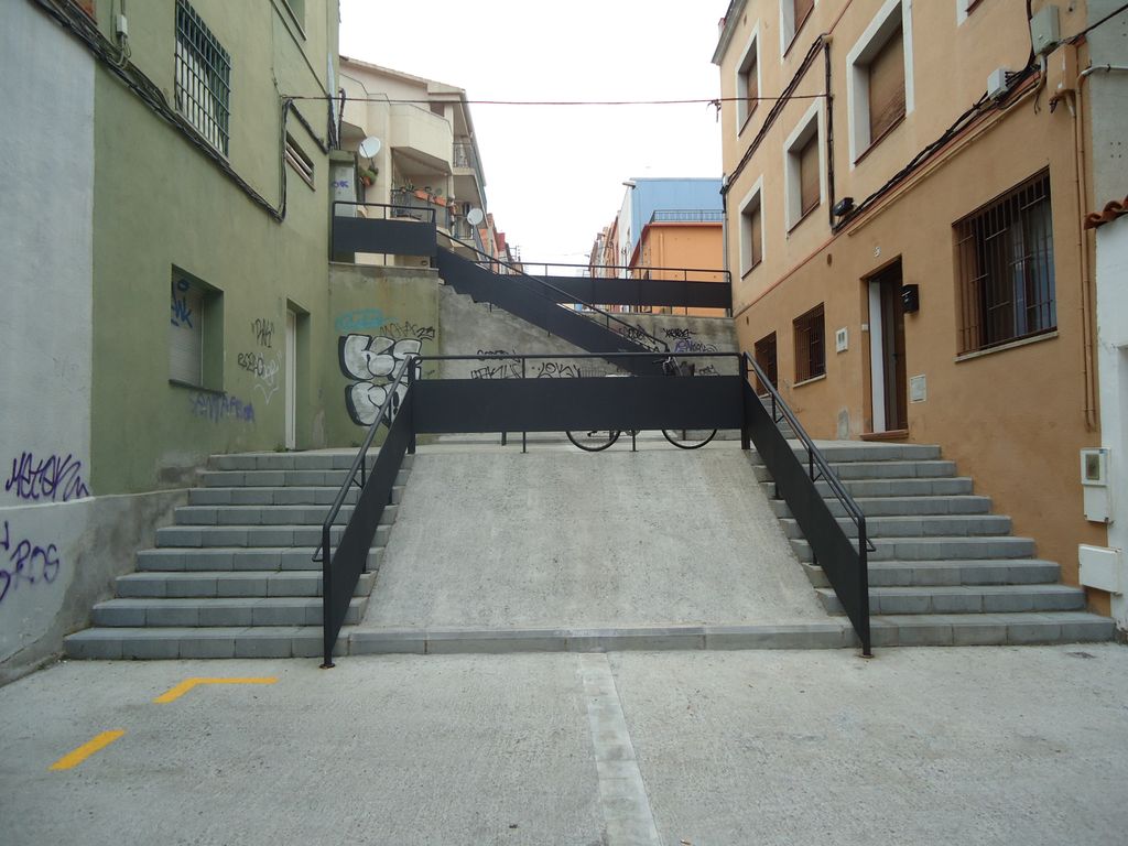 Les escales del carrer Bonavista es pintaran de colors