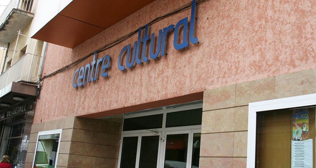 L'Ajuntament demana una subvenció PUOSC per arranjar el Centre Cultural i traslladar-hi els estudis d'Ona Malgrat