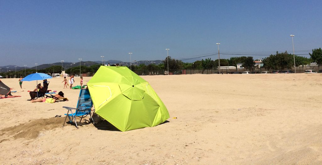 L'Estat enllesteix la reparació dels danys dels temporals a la platja de la Punta de la Tordera
