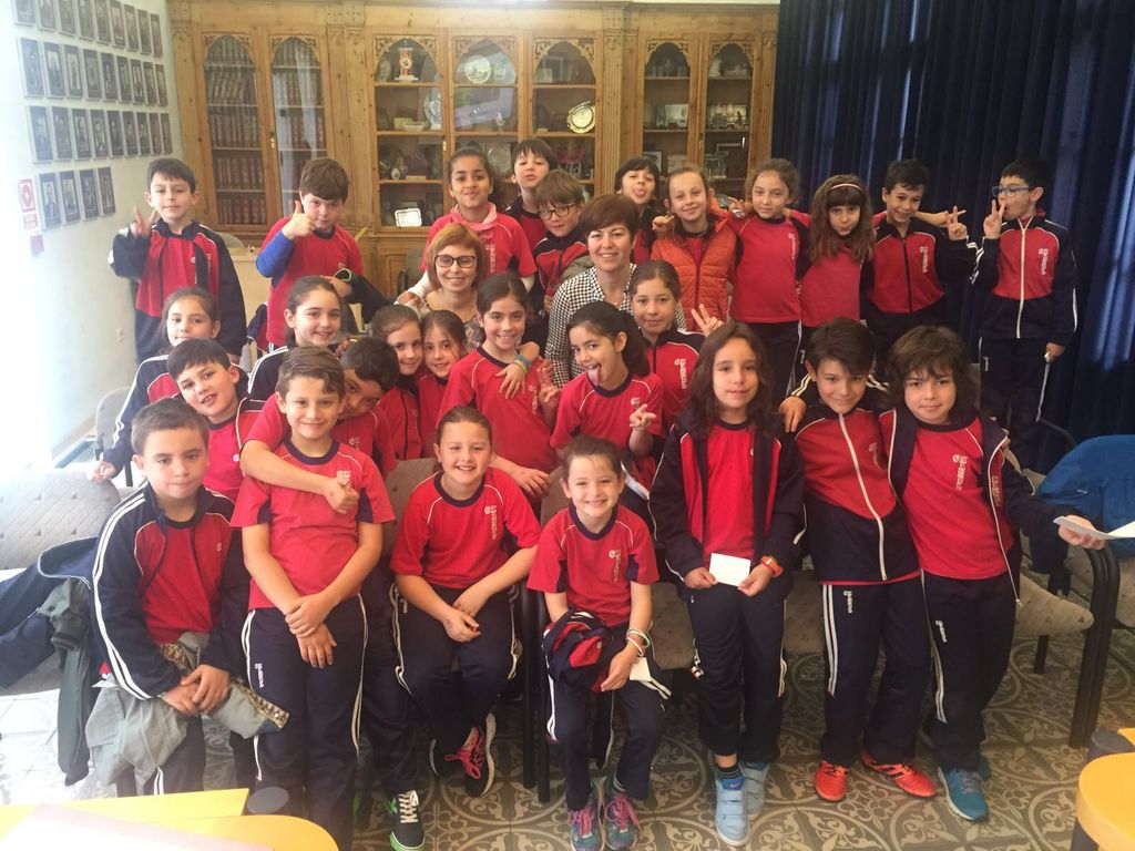 Alumnes de 3r de Primària del Col·legi Chanel visiten l'Ajuntament 