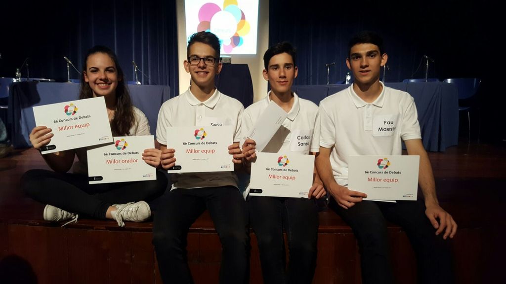 Paula Riera i el Col·legi Sant Pere Chanel, guanyadors del 6è Concurs de Debats