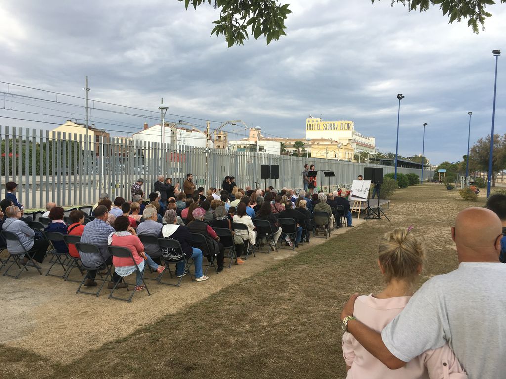 Malgrat tanca la comemmoració del 80è aniversari de l'enfonsament del Ciudad de Barcelona amb un emotiu homenatge als brigadistes internacionals