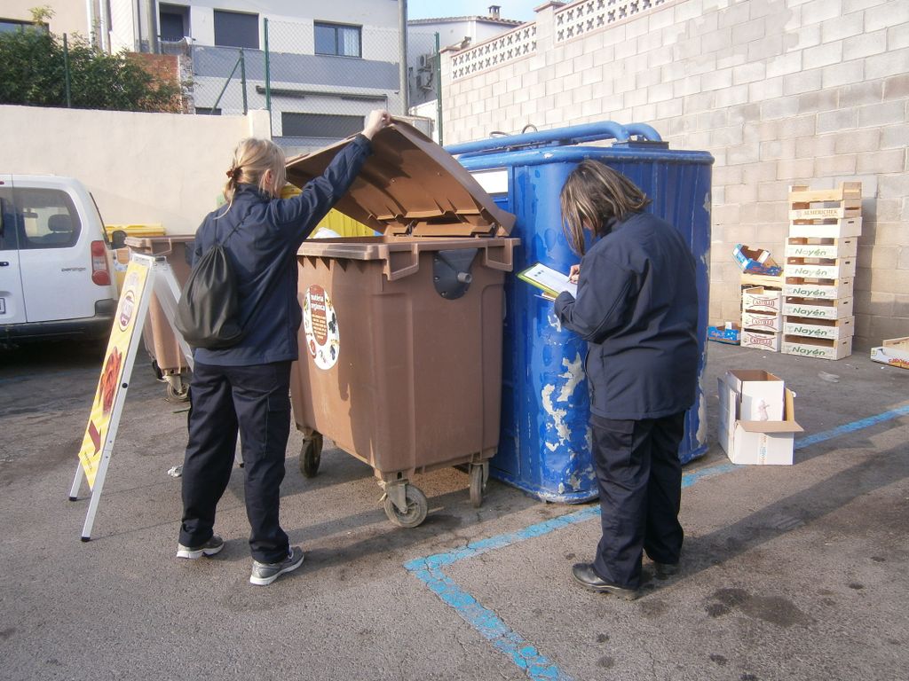 Medi Ambient torna a engegar el servei d'informadors al carrer