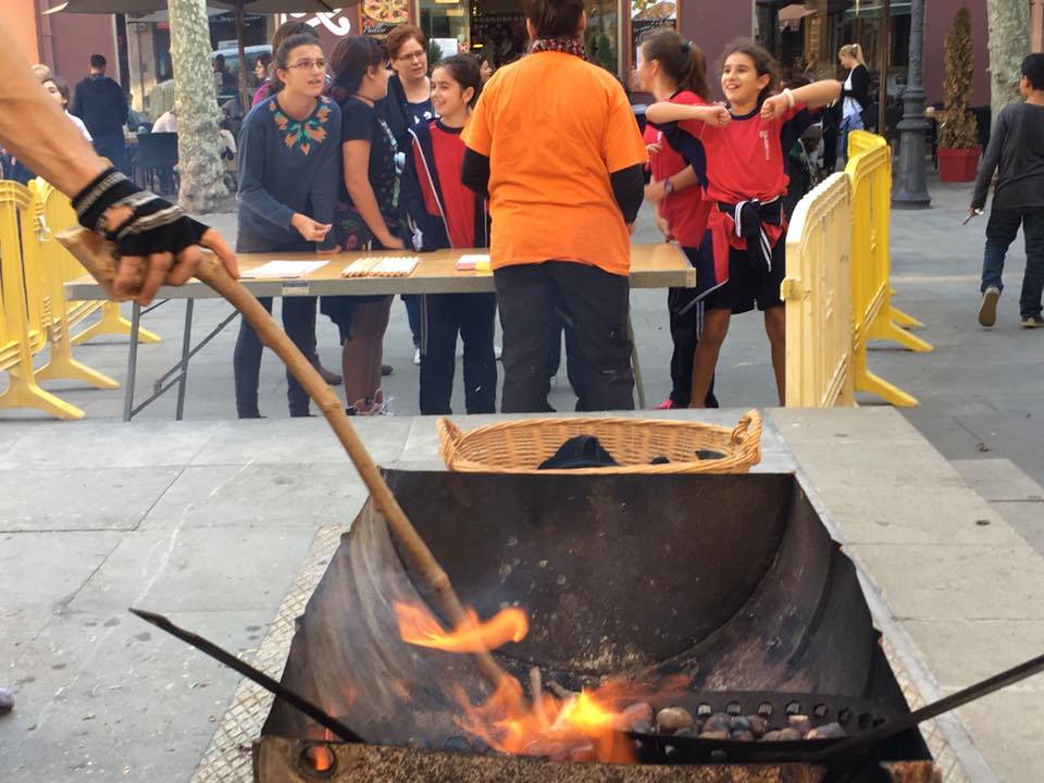 120 nens i nenes participaran aquesta tarda a la gimcana per descobrir qui és la castanyera