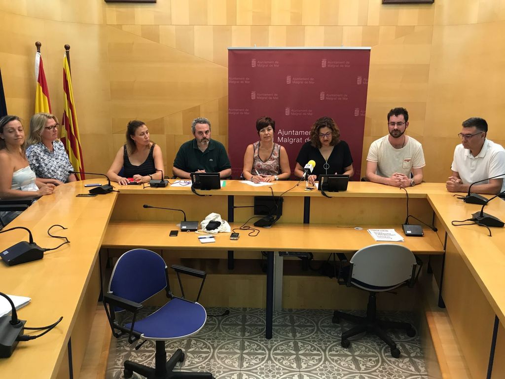 Guanya el Sí a la zona comercial d'Escultor Clarà amb 1.296 vots