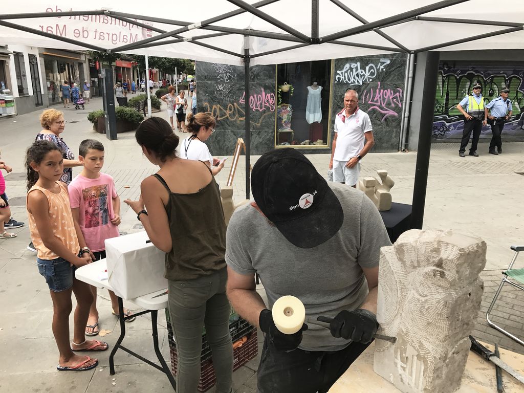 La campanya de micromecenatge per fer el memorial als brigadistes ja ha recollit 12.043 euros