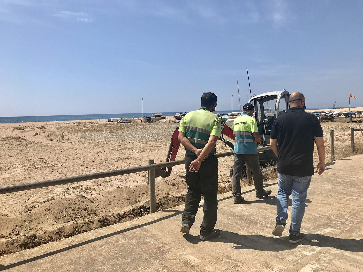 En marxa les obres d'adequació de la platja per a gossos 
