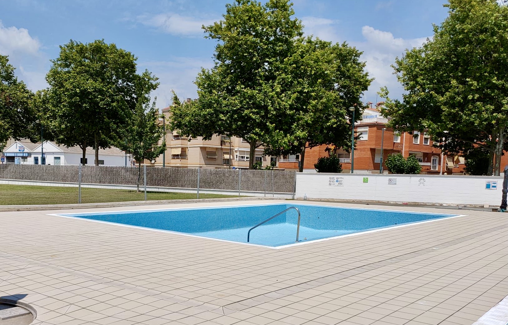 La piscina municipal obrirà a principi de juliol i enguany es poden fer abonaments 