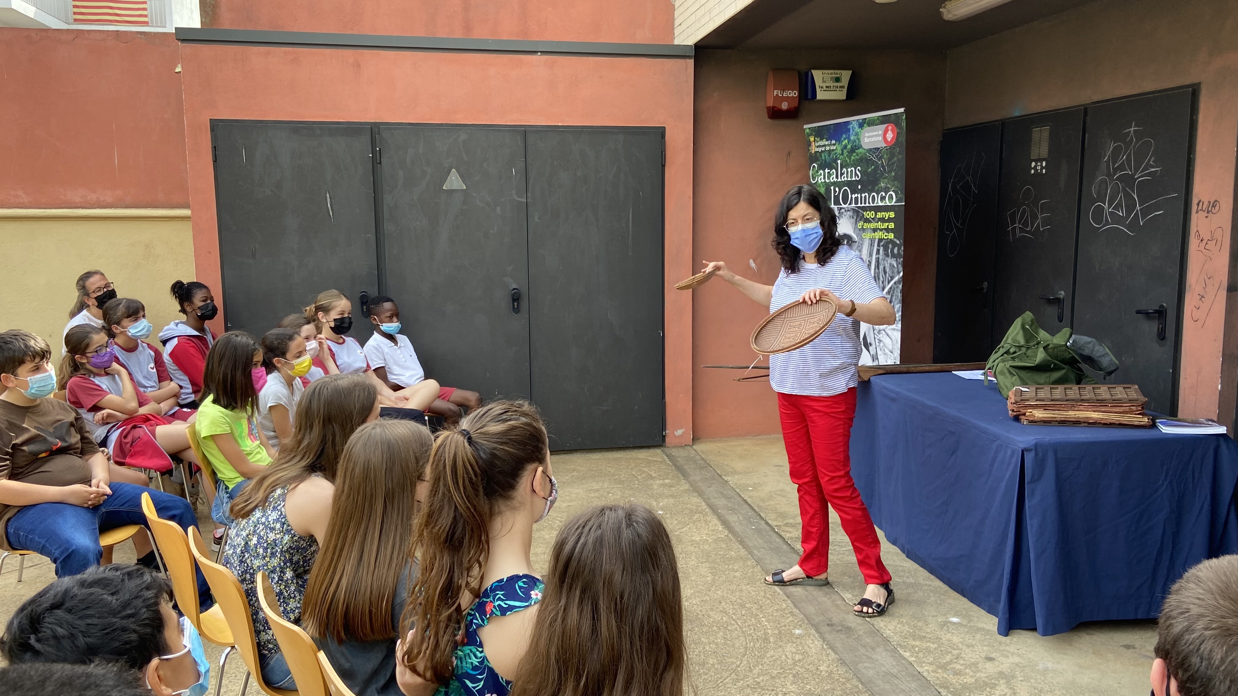 Imatge de l'activitat aquest matí als Jardins de la Vídua de Can Sala. Foto: AjMalgrat. 