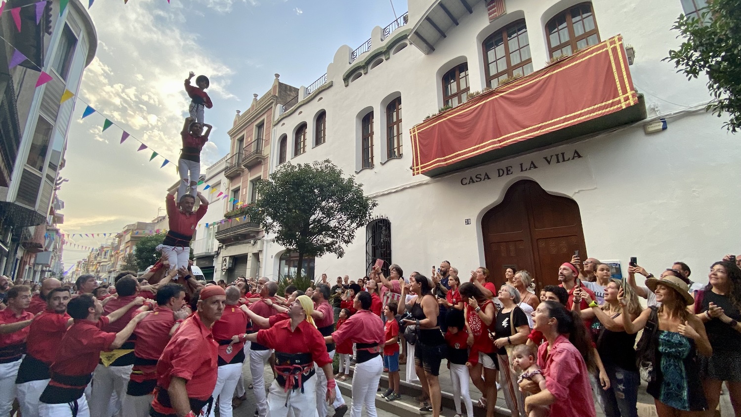 Festa major Sant Roc: Taller de castells per a totes les edats 