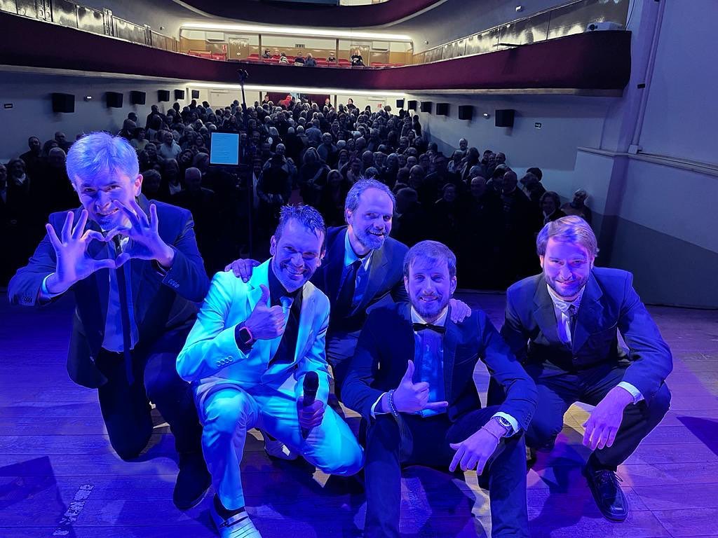 La festa de Cap d'Any inclourà un concert de versions dels 80 i una sessió de dj 