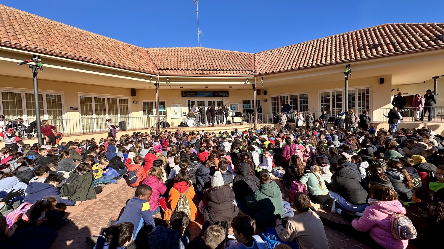 Els escolars celebren avui Santa Cecília, patrona dels músics, amb la tradicional cantada 
